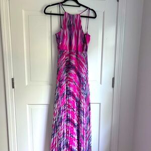 NWT: Stunning laundry maxi dress. Colorful. Pink/purple. Size 0. New with tags